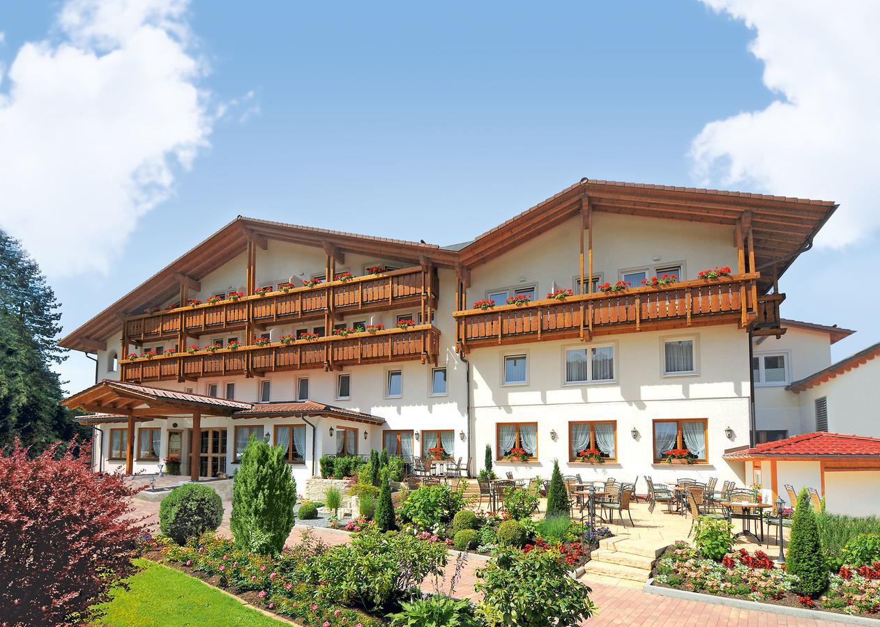 Sonne Hotel Байерсброн Екстериор снимка