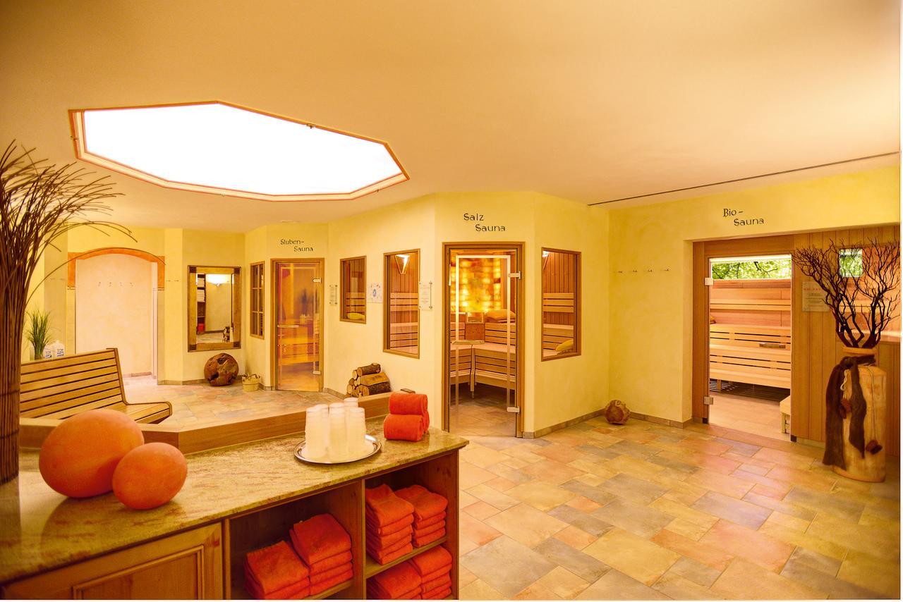 Sonne Hotel Байерсброн Екстериор снимка
