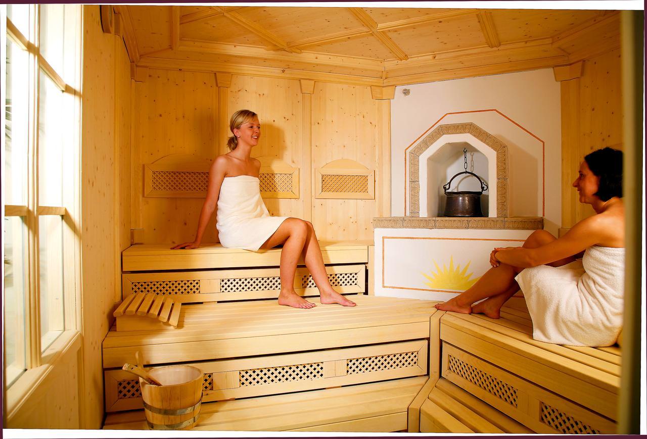 Sonne Hotel Байерсброн Екстериор снимка