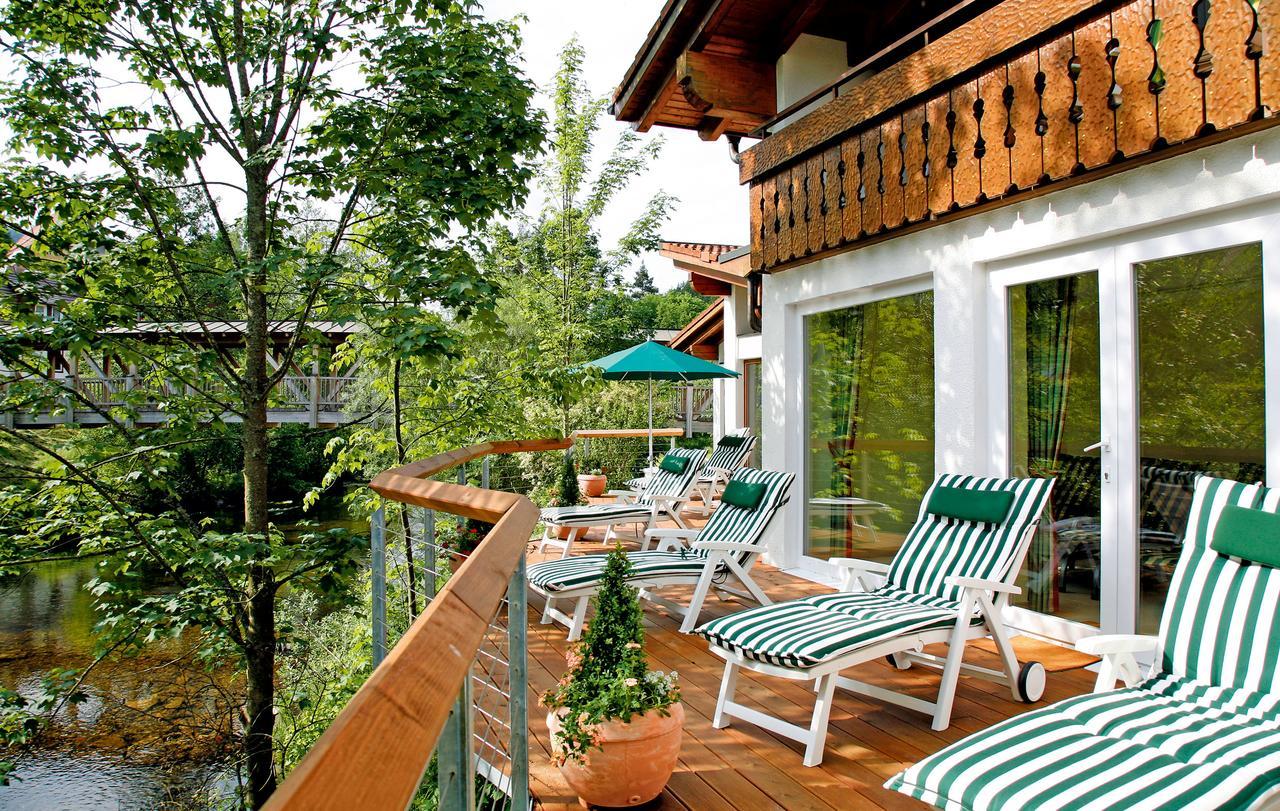 Sonne Hotel Байерсброн Екстериор снимка
